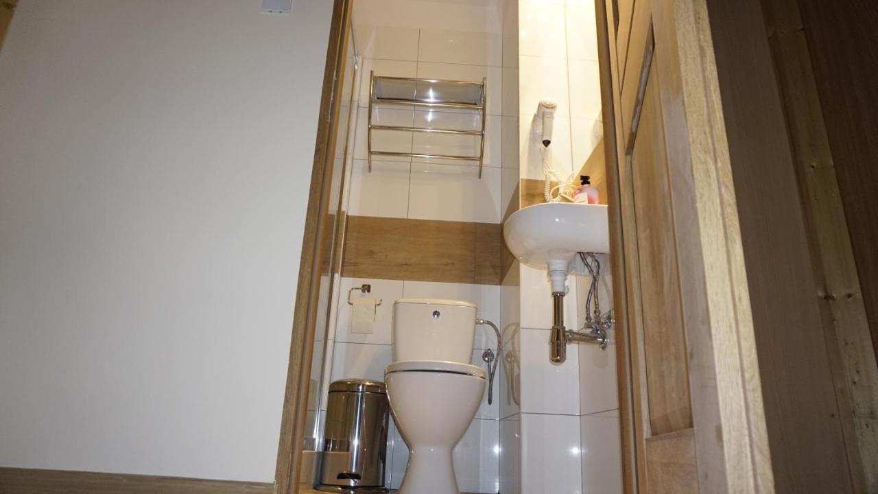 Amber Apartament 10 Cracovia Esterno foto
