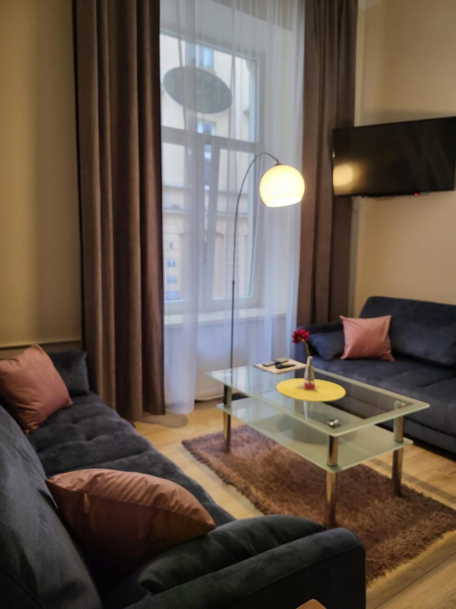 Amber Apartament 10 Cracovia Esterno foto